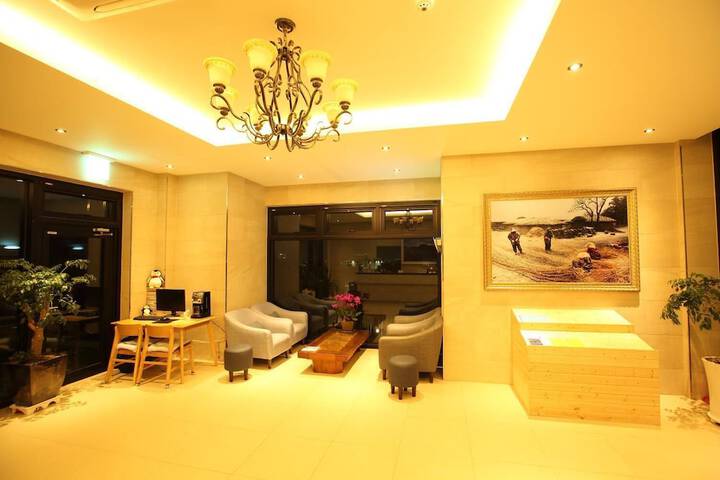 Hotel Interior 4 of 46