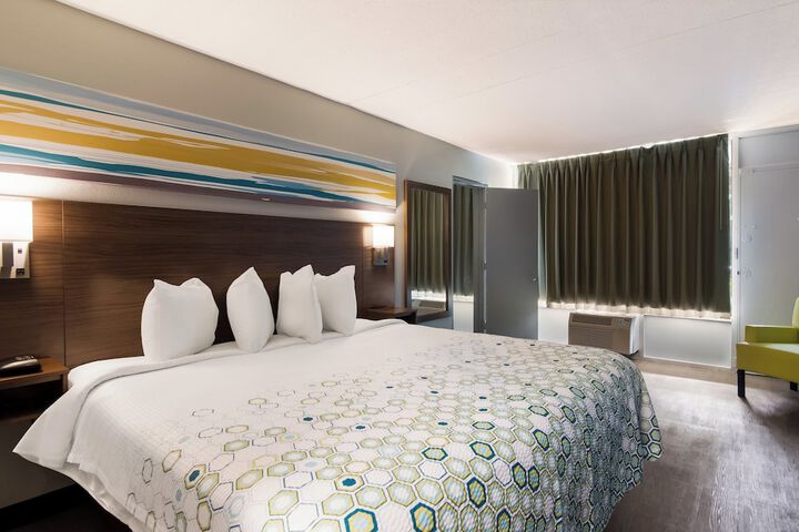 Suite 2 Queen Beds (13 of 21)
