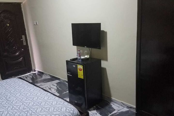 Room 3 of 17