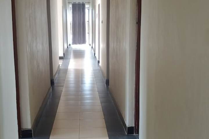 Room 6 of 15