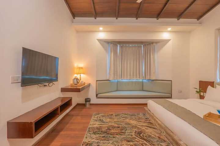 Room 4 of 45