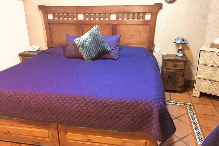 Room 3 of 66