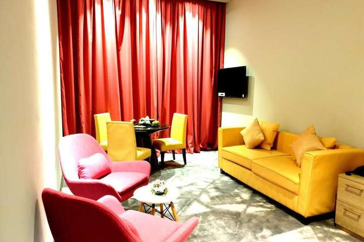 Room 21 of 57
