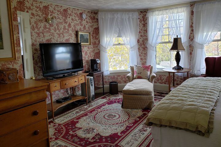 Room 19 of 100