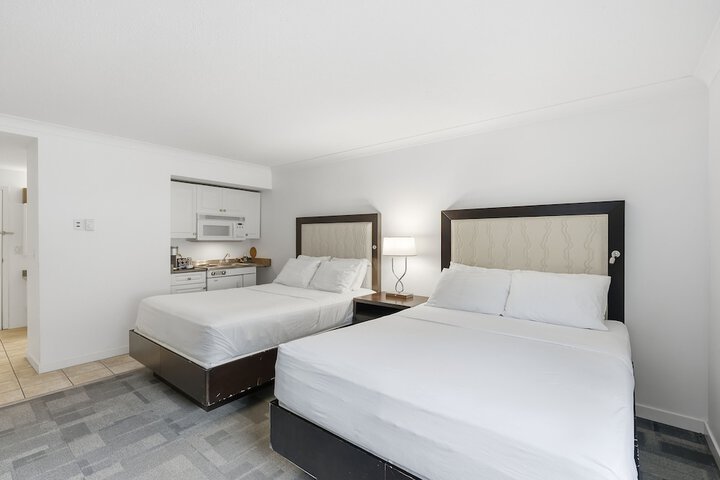 Room 10 of 23