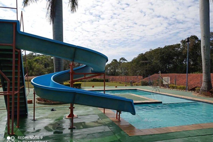 Pool 15 of 91
