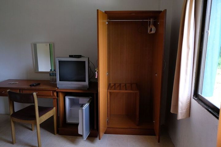 Photo 4