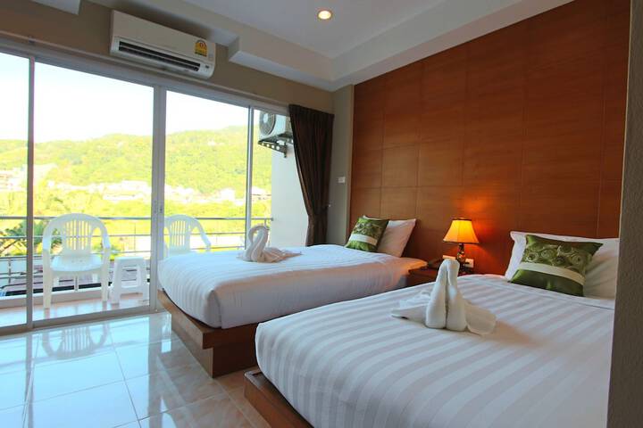 Room 34 of 60