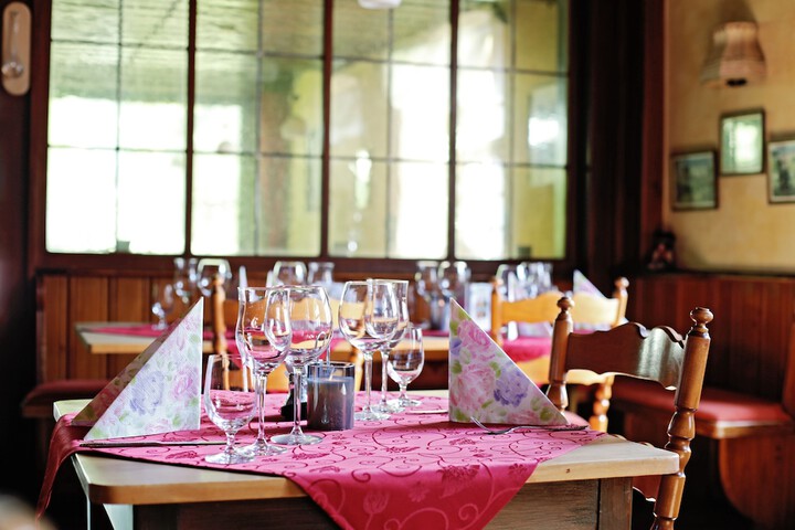 Dining 86 of 107