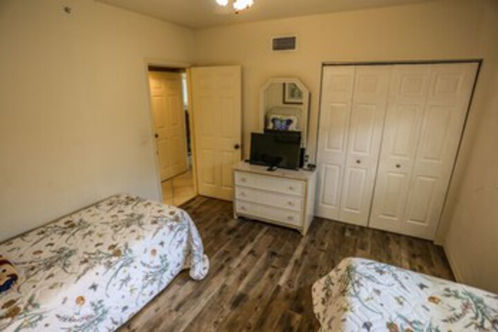 Room 20 of 24