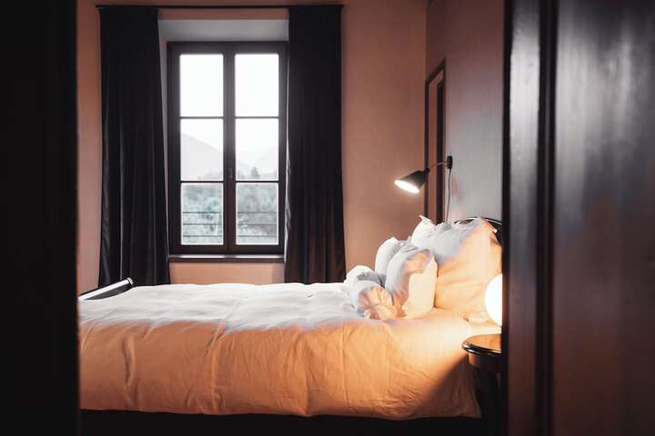 Room 3 of 69