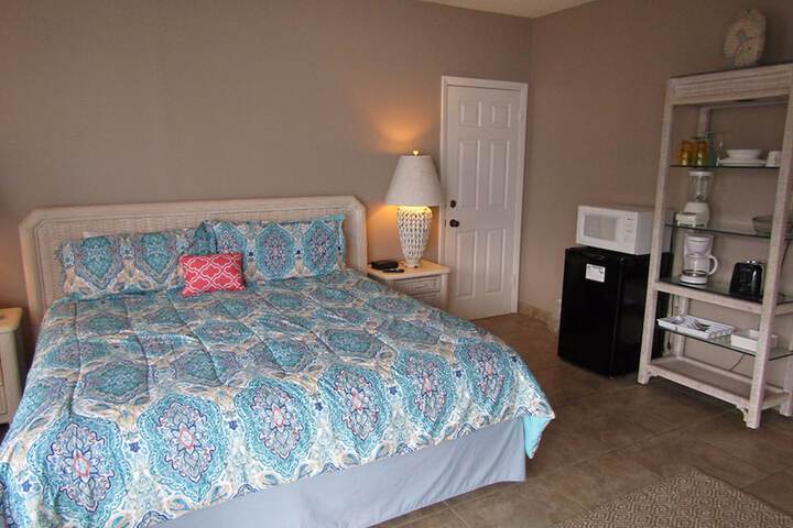 Room 9 of 123