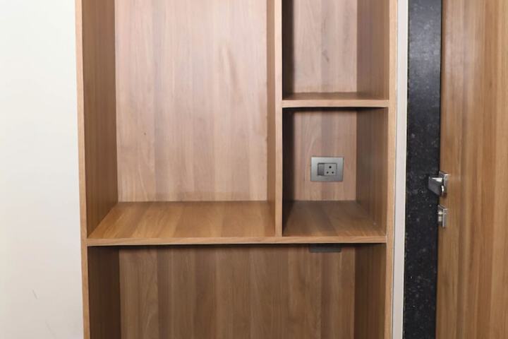 Room 14 of 36