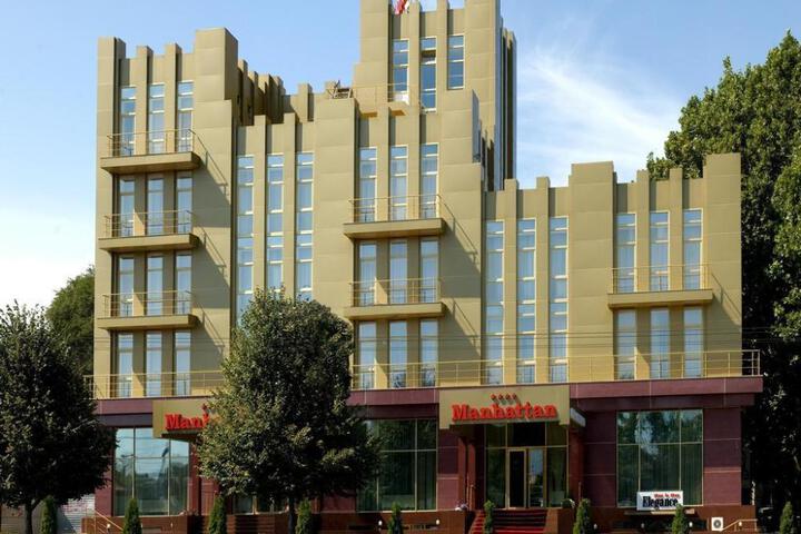Manhattan Hotel