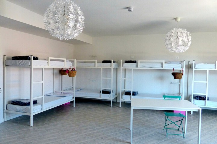 Room 9 of 64