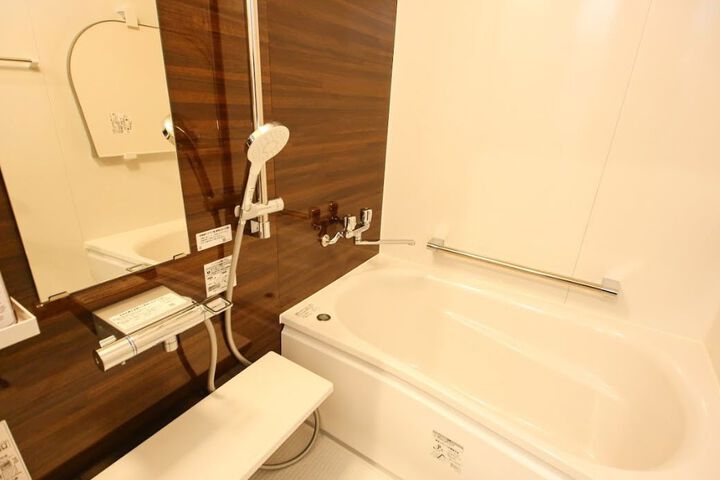 Room 4 of 21