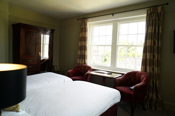 Room 6 of 78