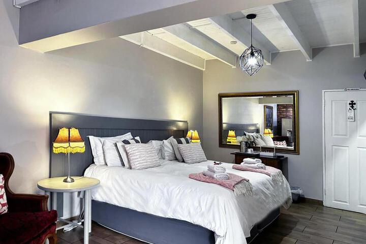 59 on True North Guest Rooms in Johannesburg