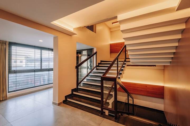 Hotel Interior 93 of 107