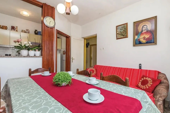 Awesome Home in Kampor With Wifi and 3 Bedrooms