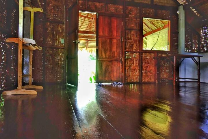 Room 17 of 51