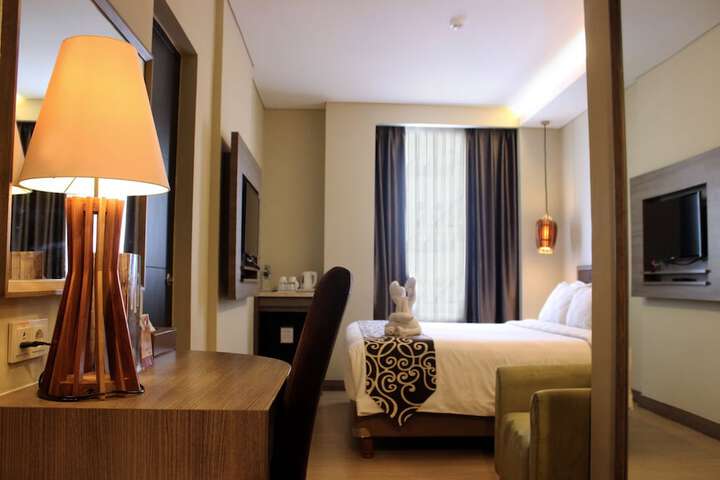 Room 7 of 52