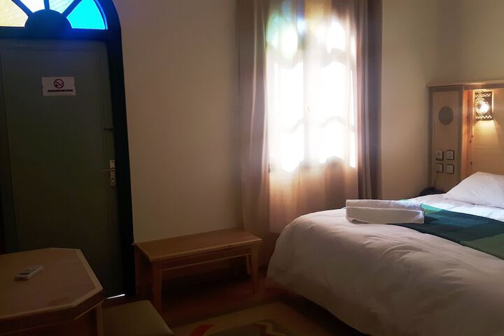 Room 7 of 72