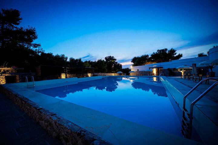 Pool 36 of 81