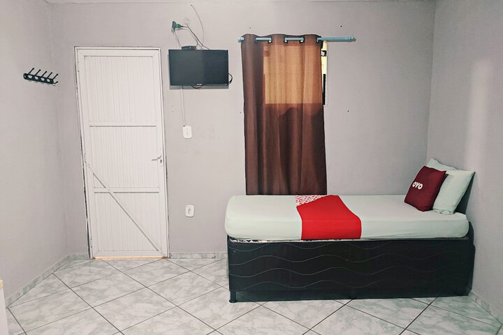 Room 9 of 23