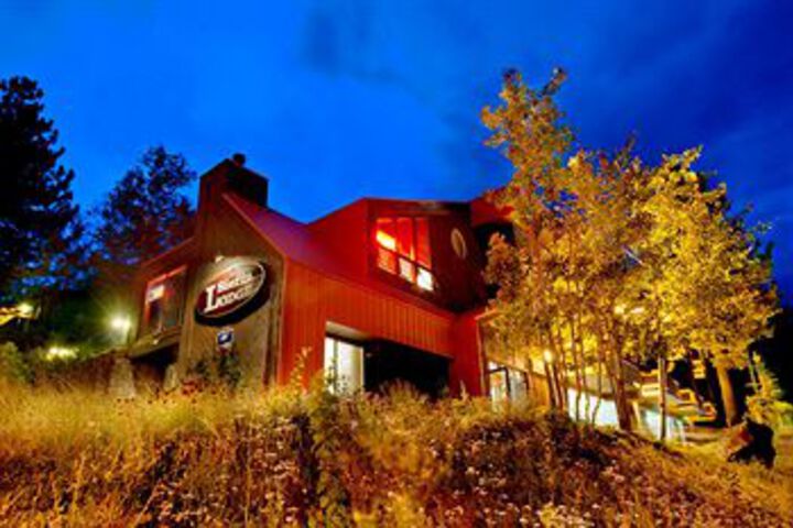 Sierra Lodge in Mammoth Lakes, CA