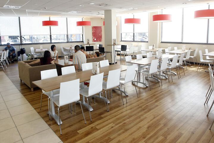 Breakfast area