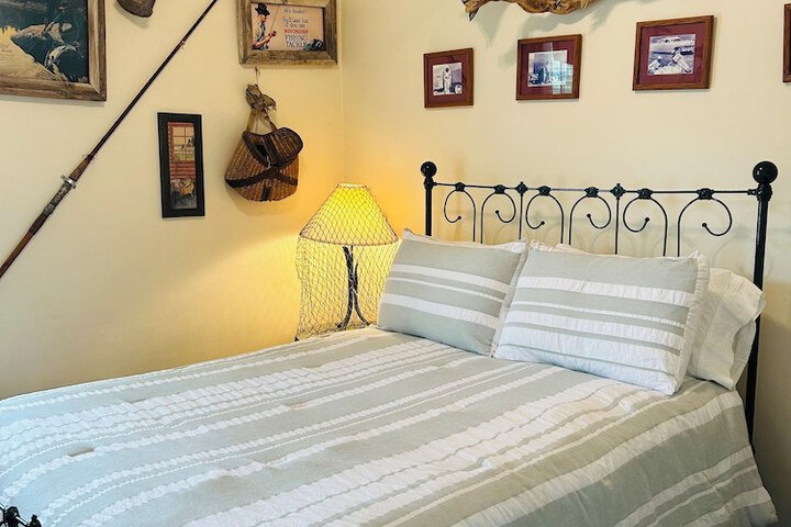 Room 7 of 64