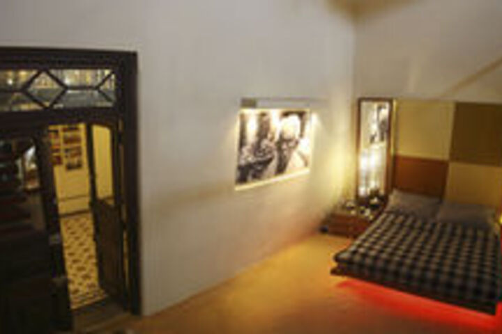 Room 33 of 75