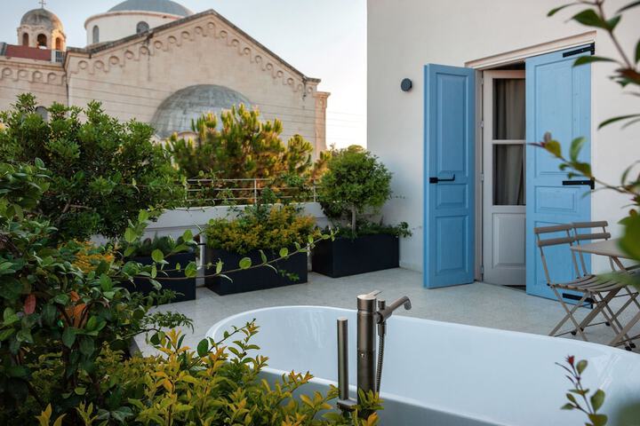 Terrace/Patio 42 of 85