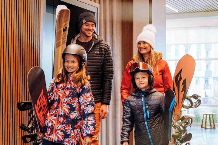 Hotel Interior 4 of 78