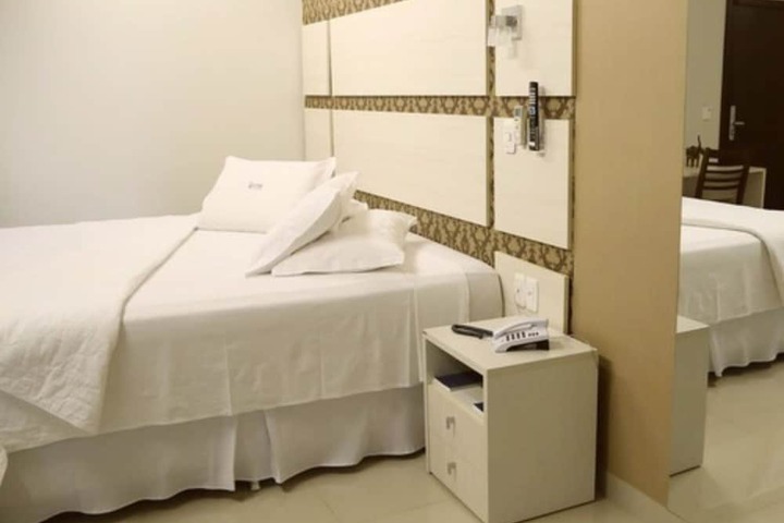 Room 13 of 125