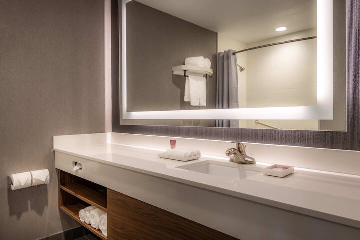 Clean Restrooms
