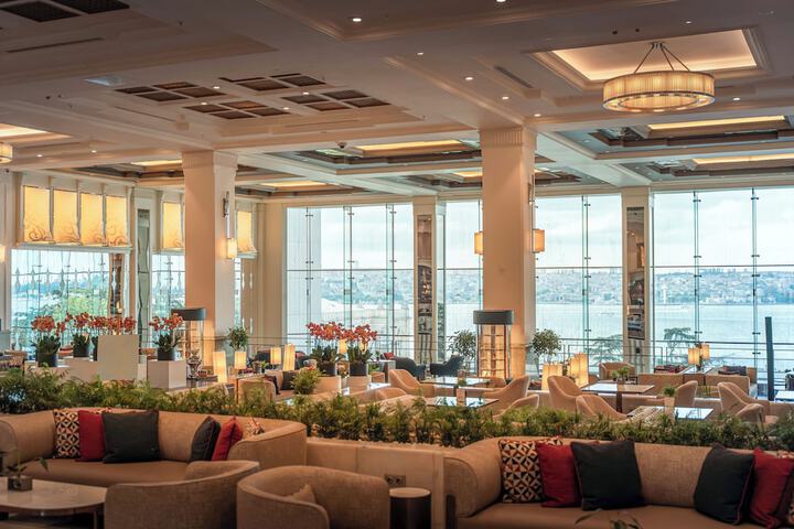 Guest Lobby
