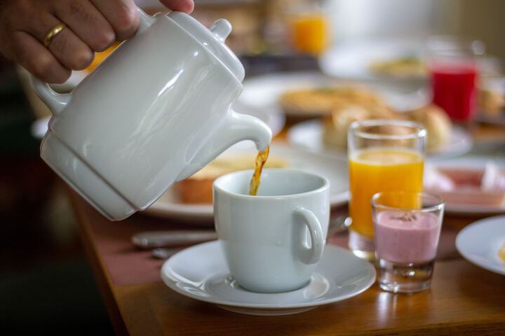Breakfast/Coffee Service 31 of 49