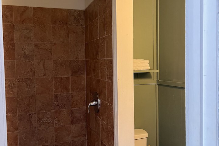 Room 18 of 26