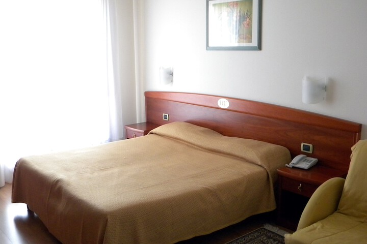 Room 20 of 58