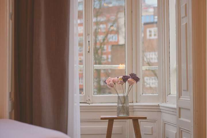 Room 57 of 110