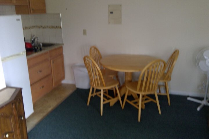 Room 9 of 17