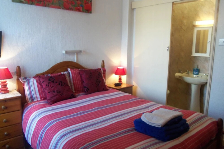 Room 3 of 14