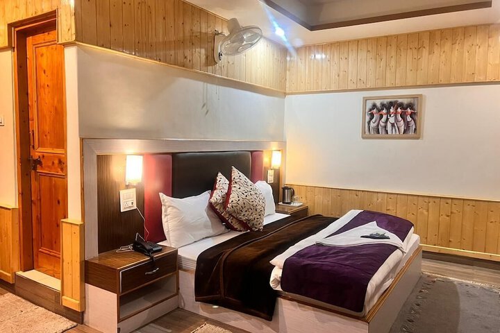 Room 3 of 22