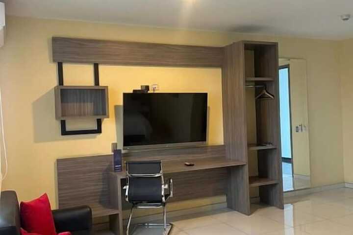 Room 20 of 37
