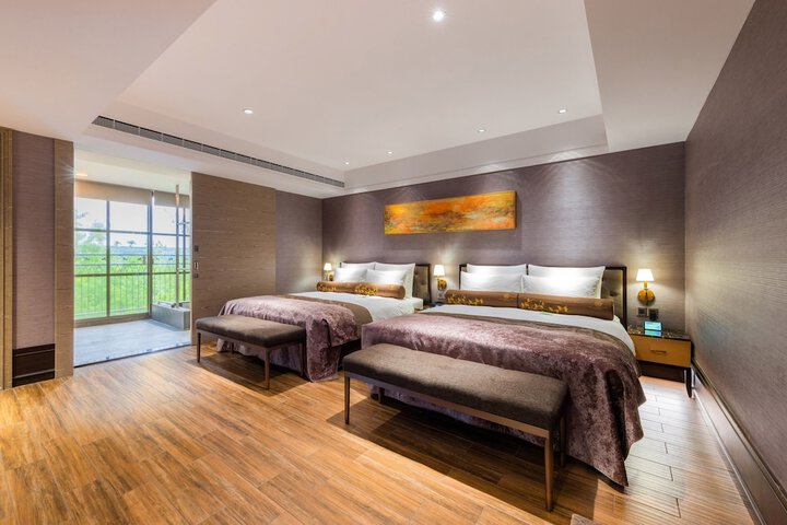 Room 75 of 208