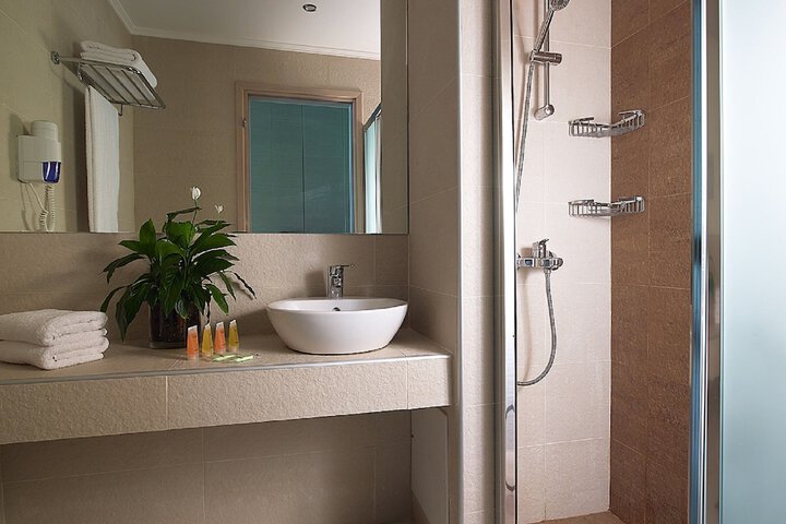 Clean Restrooms
