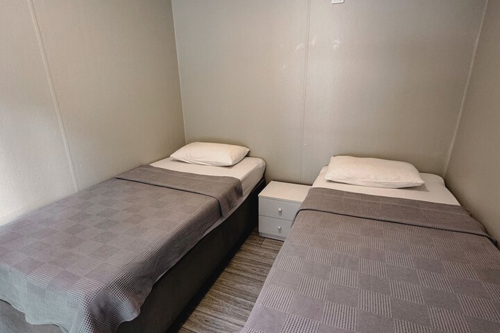Room 6 of 47
