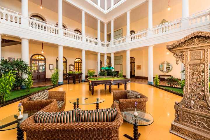 Guest Lobby